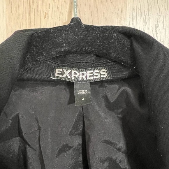 Express Black Blazer - Picture 3 of 3